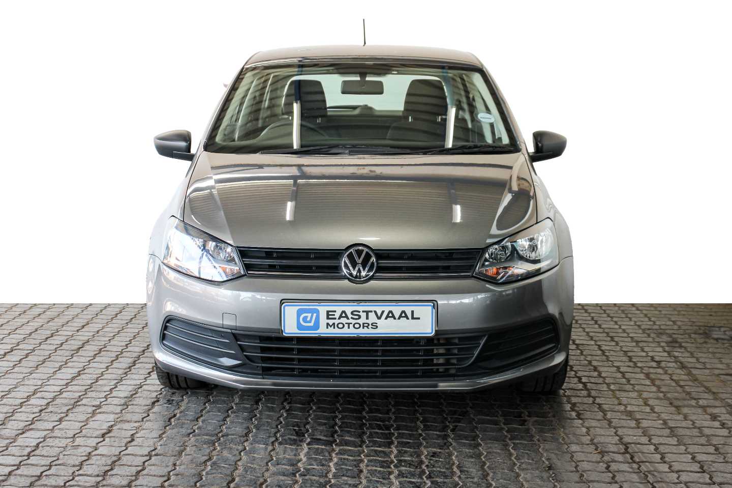 VOLKSWAGEN POLO VIVO 1.4 TRENDLINE (5DR) - 4 