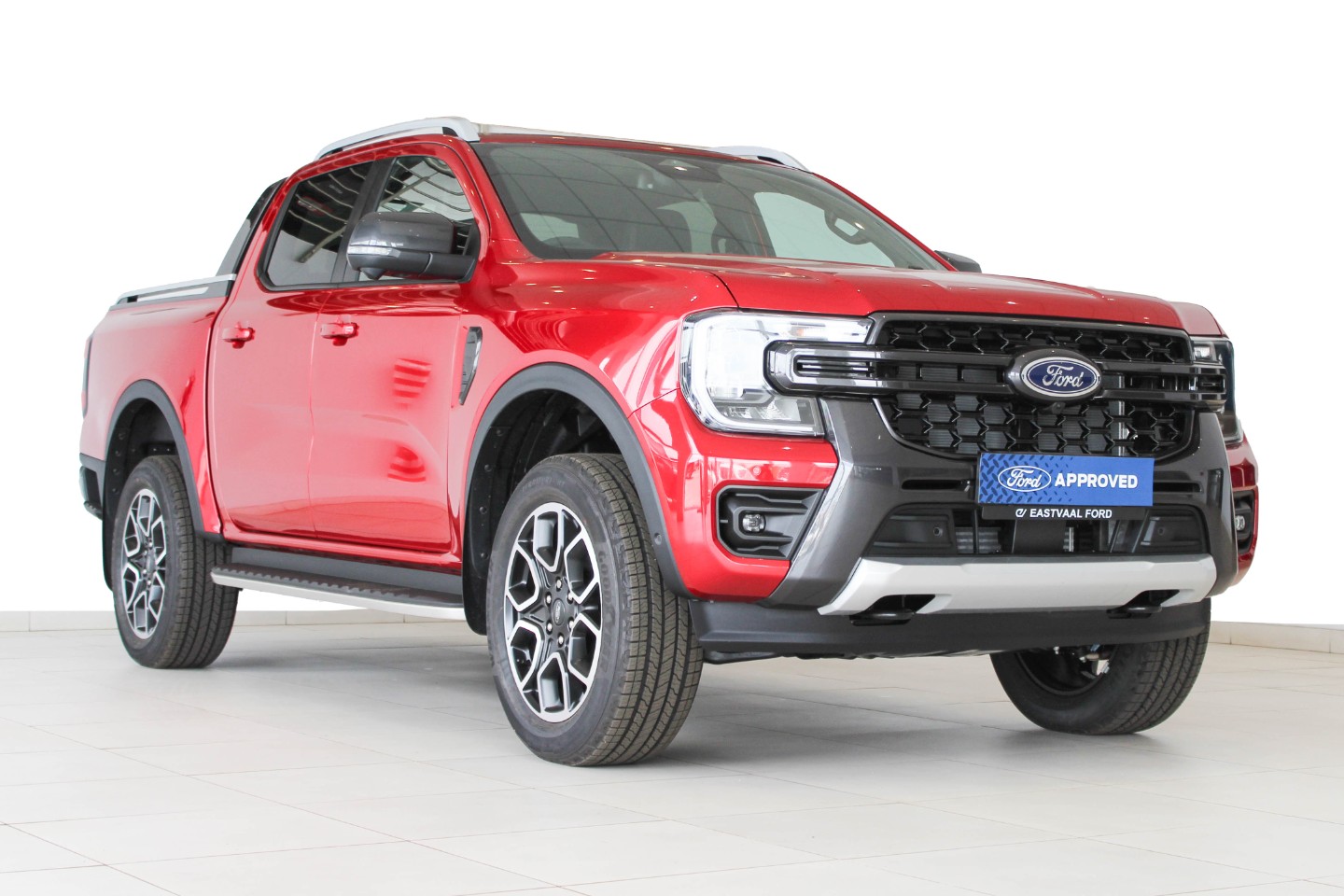 FORD RANGER 2.0D BI-TURBO WILDTRAK A/T D/C P/U - Main Vehicle Image