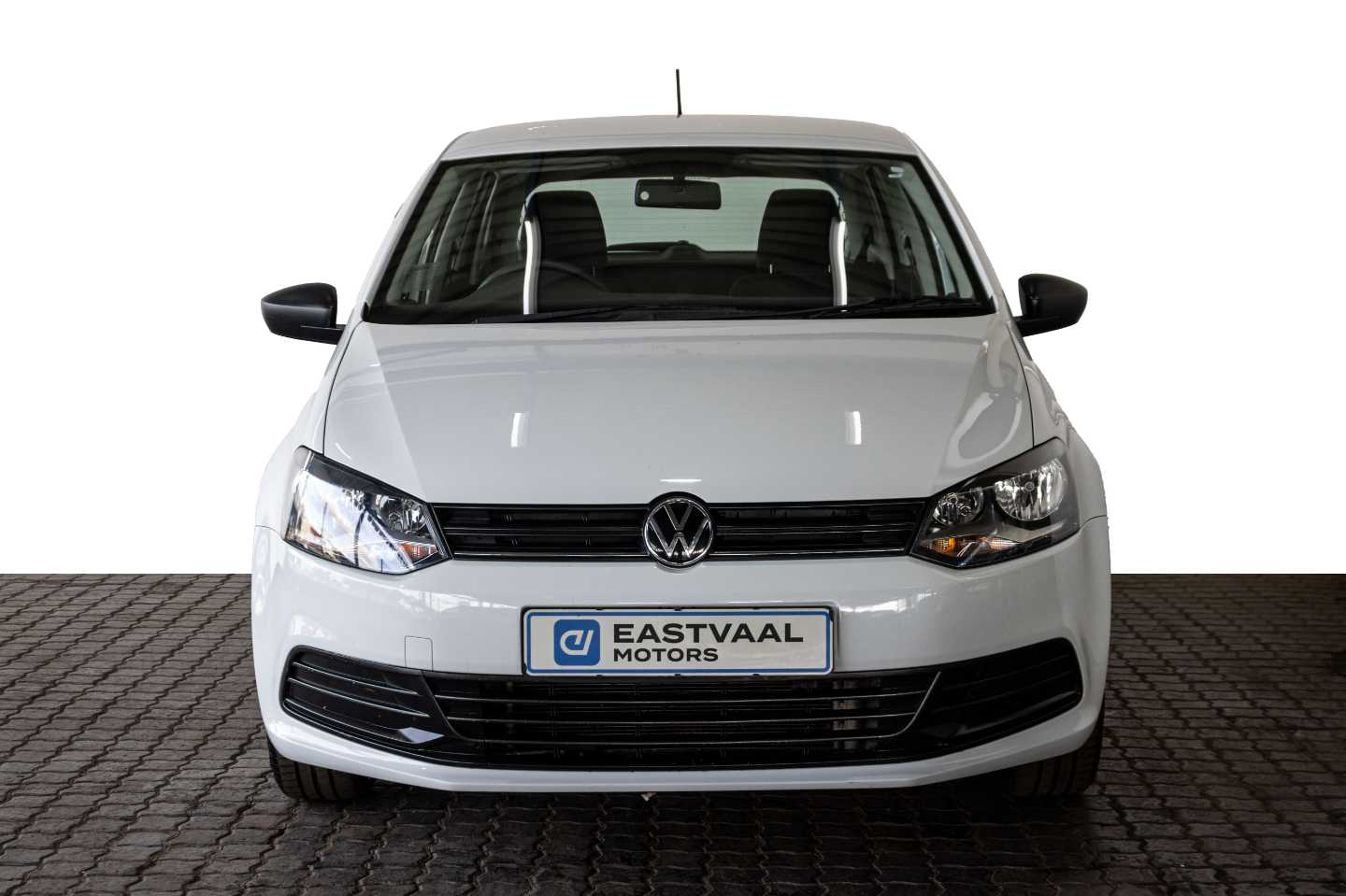 VOLKSWAGEN POLO VIVO 1.4 TRENDLINE (5DR) - 1 