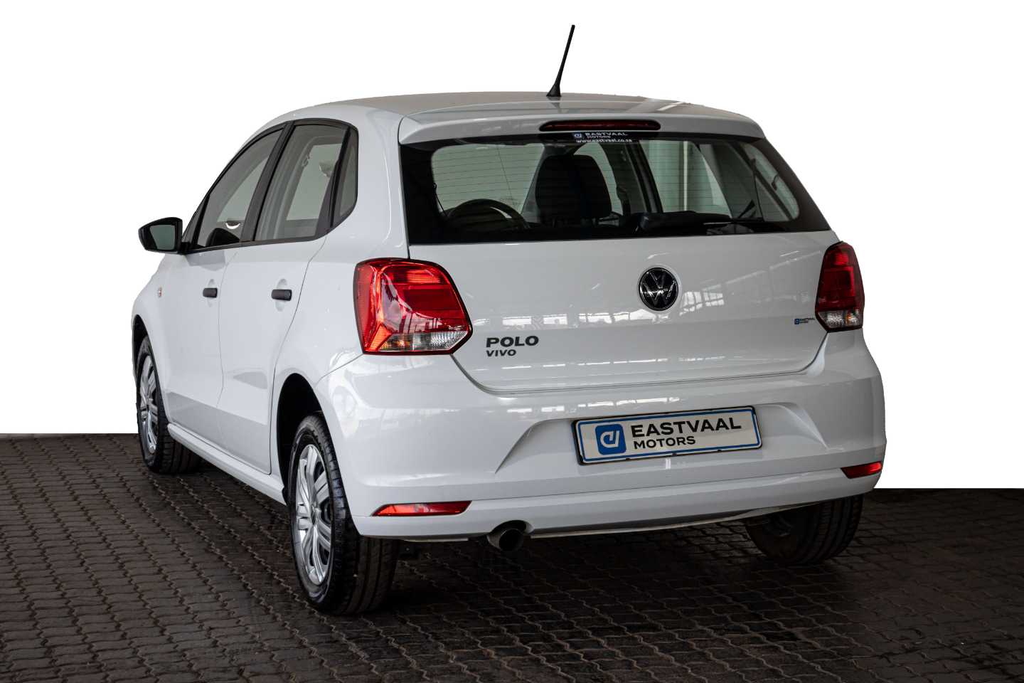 VOLKSWAGEN POLO VIVO 1.4 TRENDLINE (5DR) - 3 