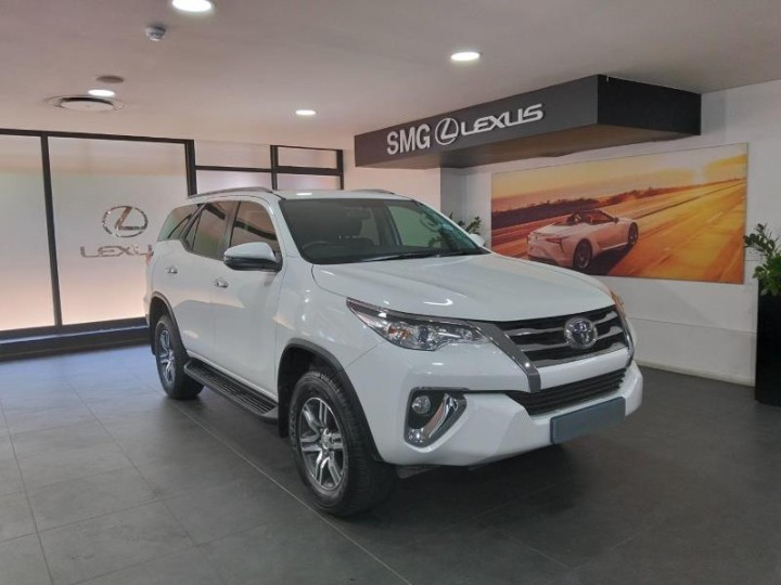 Toyota Fortuner IV 2.4 GD-6 Raised Body Auto