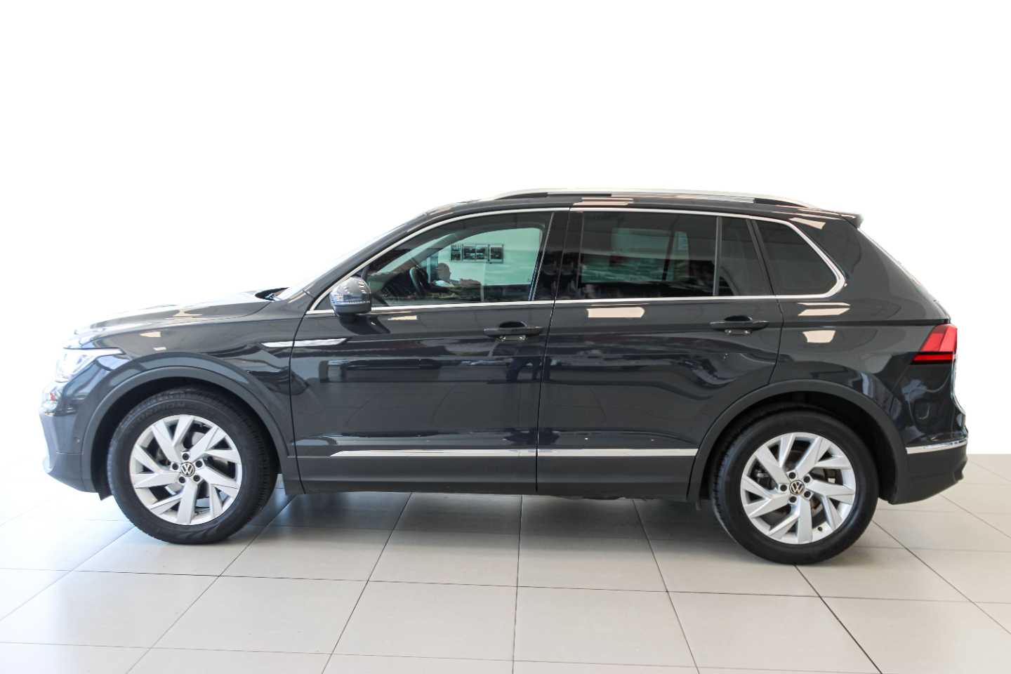 VOLKSWAGEN TIGUAN 1.4 TSI LIFE DSG (110KW) - 4 