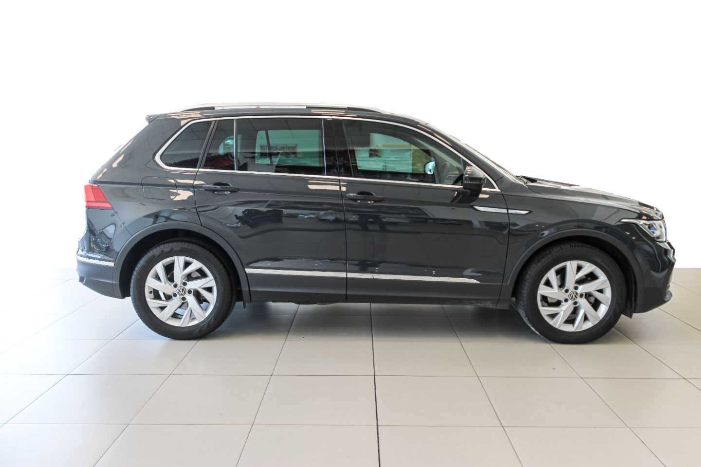 VOLKSWAGEN TIGUAN 1.4 TSI LIFE DSG (110KW) - 13 