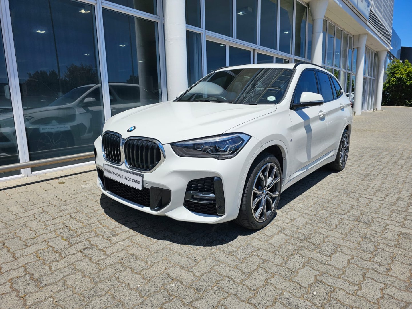 BMW X1 sDrive 18i (F48) M-Sport Steptronic (103kW)