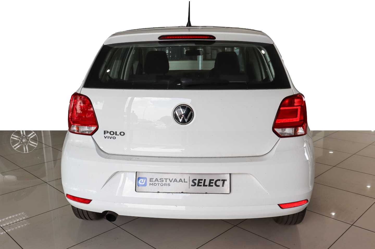 VOLKSWAGEN POLO VIVO 1.4 TRENDLINE (5DR) - 5 