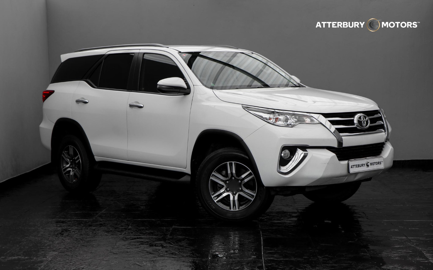 Toyota Fortuner IV 2.4 GD-6 Raised Body Auto