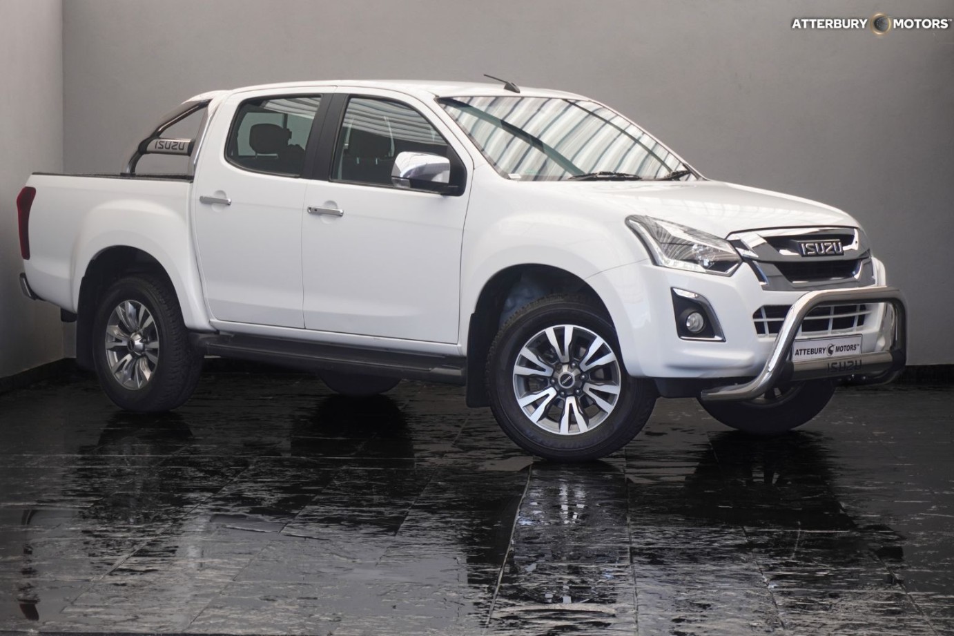 Isuzu KB 3.0 D-TEQ LX Pickup Double Cab Auto