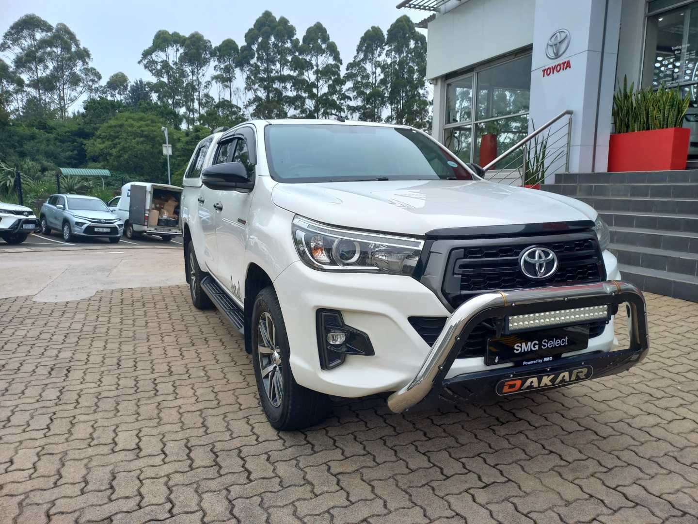 Toyota Hilux 2.8 GD-6 Raider Double Cab Auto 4x4