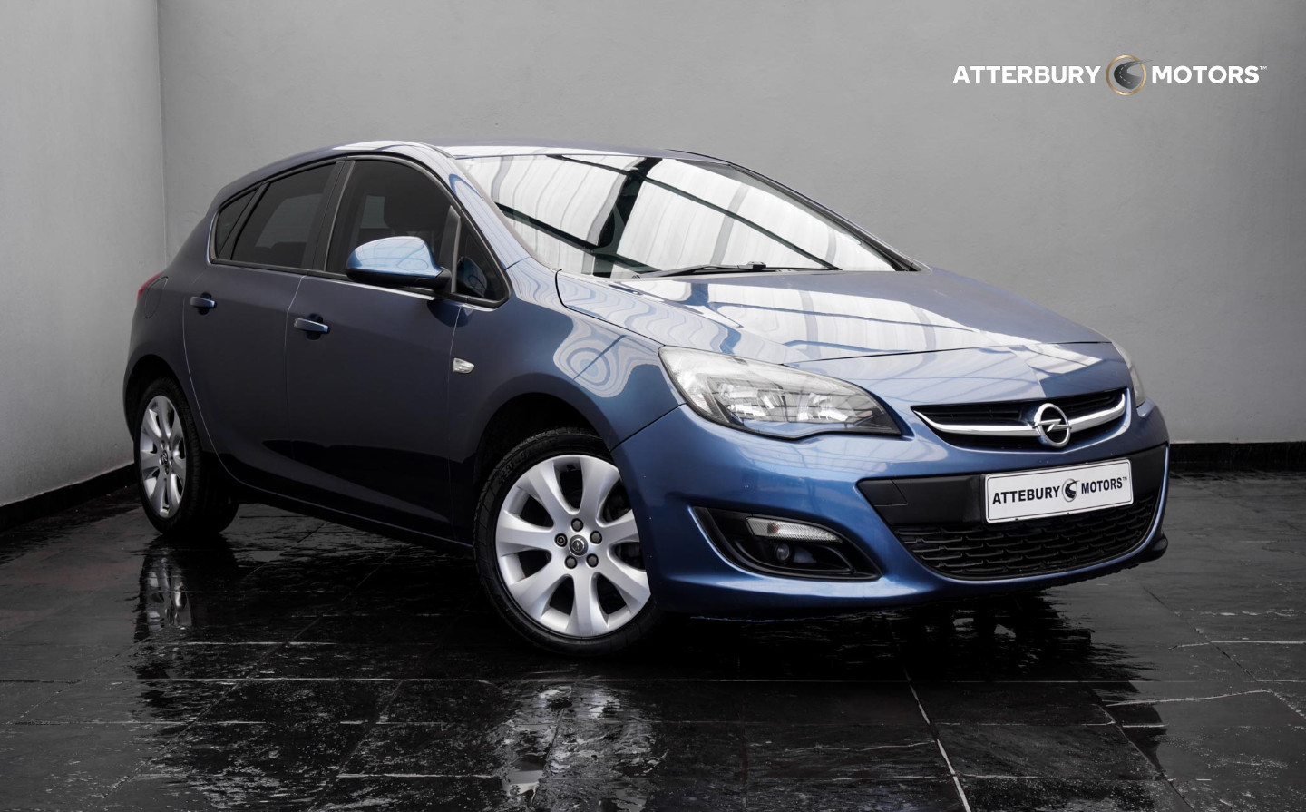 Opel Astra 1.4 T Enjoy 5 Door