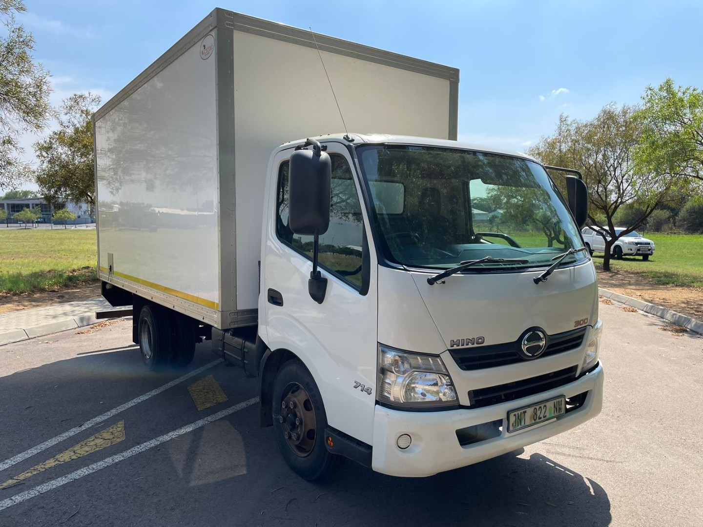 Hino 300 - 714 Short Wheel Base - (AX 3) 