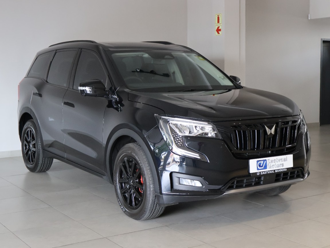 MAHINDRA XUV 700 2.0 AX7 A/T BLACK EDITION (7 SEAT) for Sale in South Africa