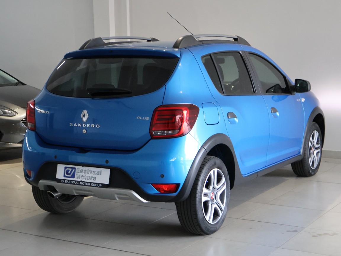 RENAULT SANDERO 900T STEPWAY PLUS/TECHROAD - 4 