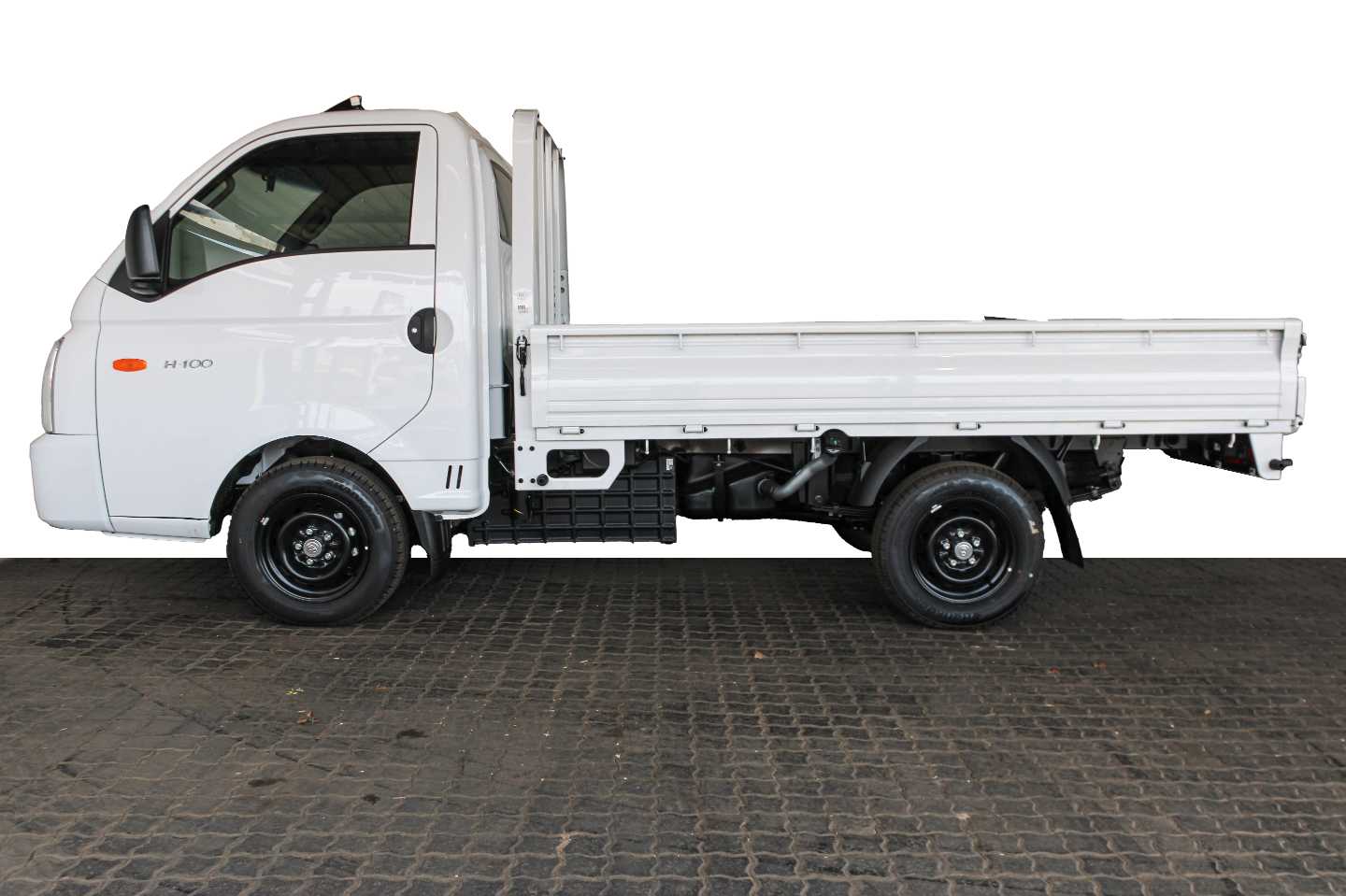 HYUNDAI H100 2.6D F/C D/S - 14 