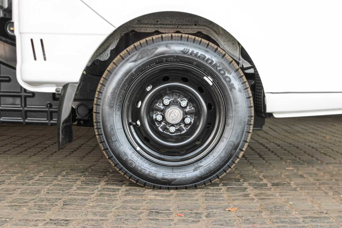 HYUNDAI H100 2.6D F/C D/S - 15 