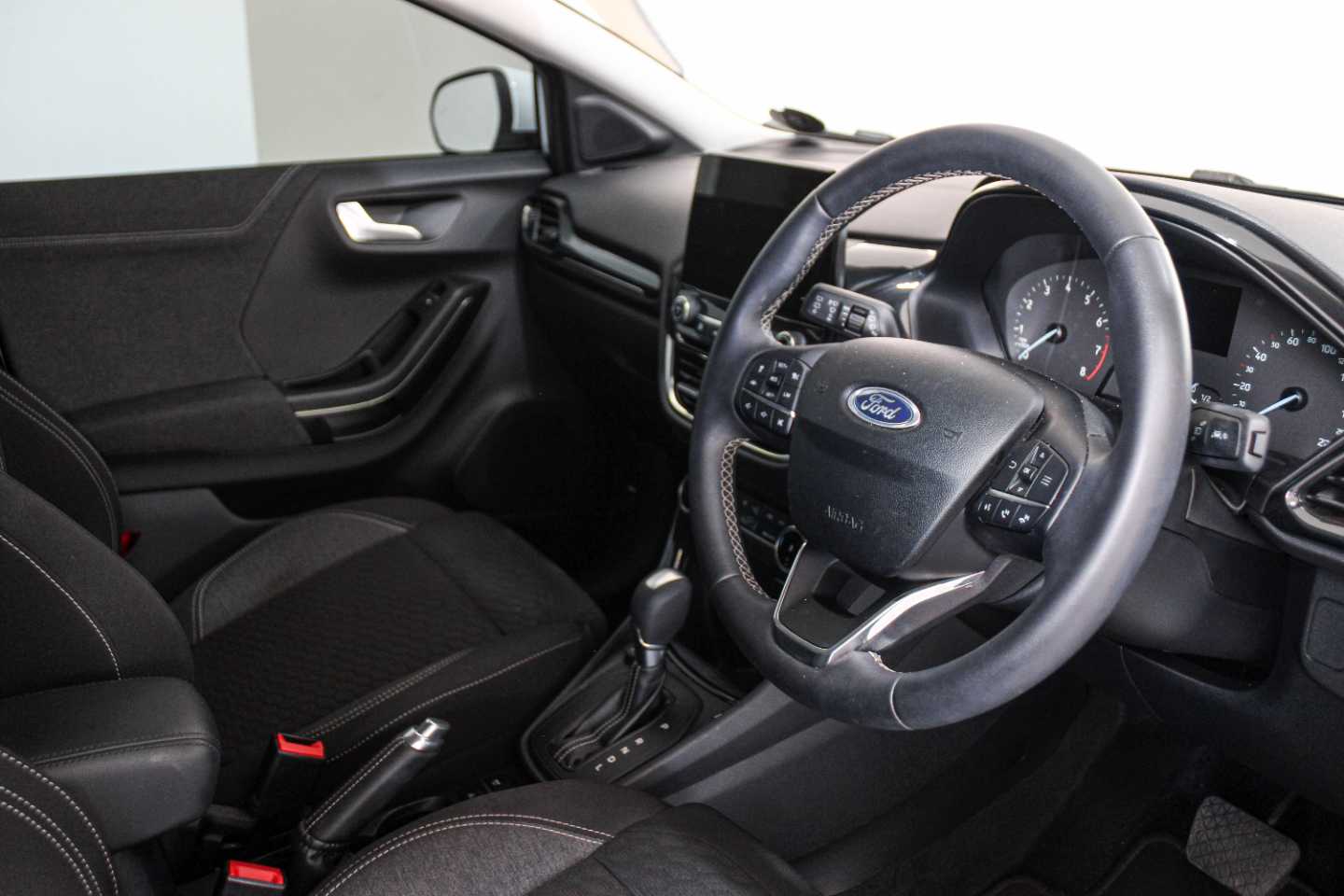 FORD PUMA 1.0T ECOBOOST TITANIUM A/T - 8 