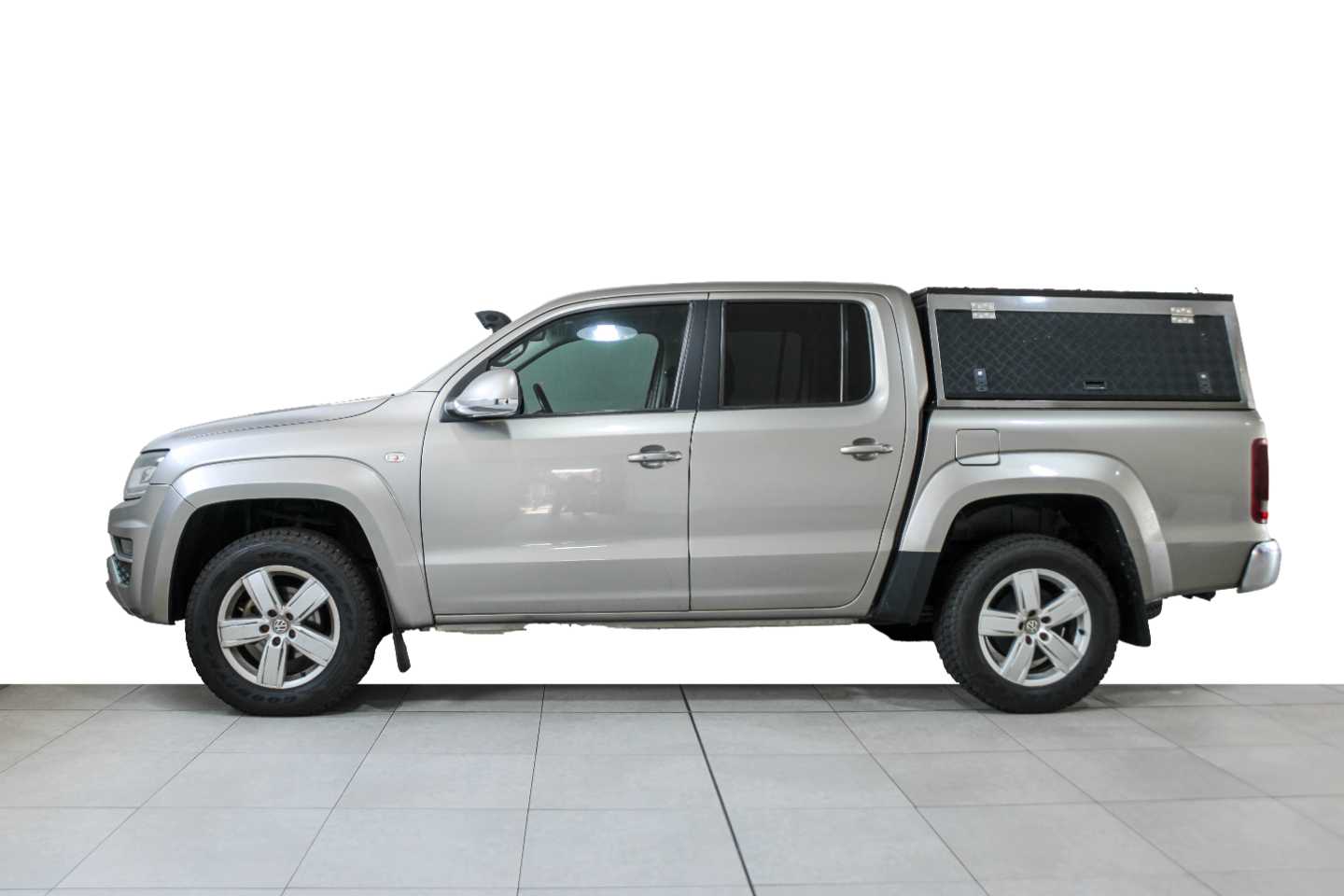 VOLKSWAGEN AMAROK 2.0 BiTDi HIGHLINE 132KW 4MOT A/T D/C P/U - 3 