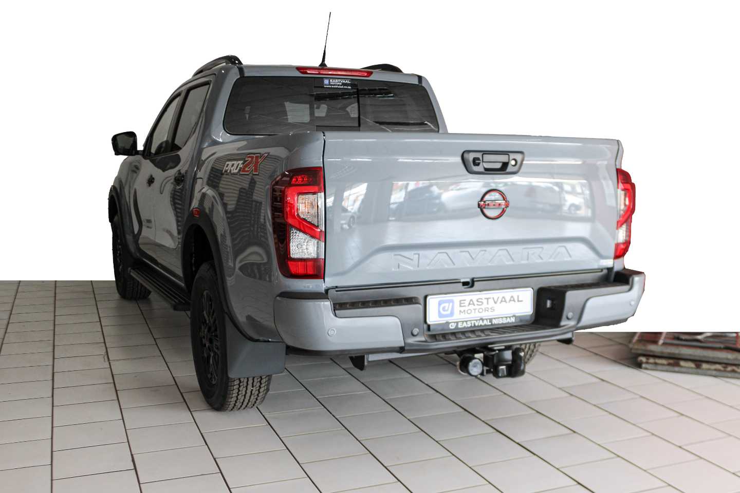 NISSAN NAVARA 2.5DDTI PRO-2X A/T D/C P/U - 4 