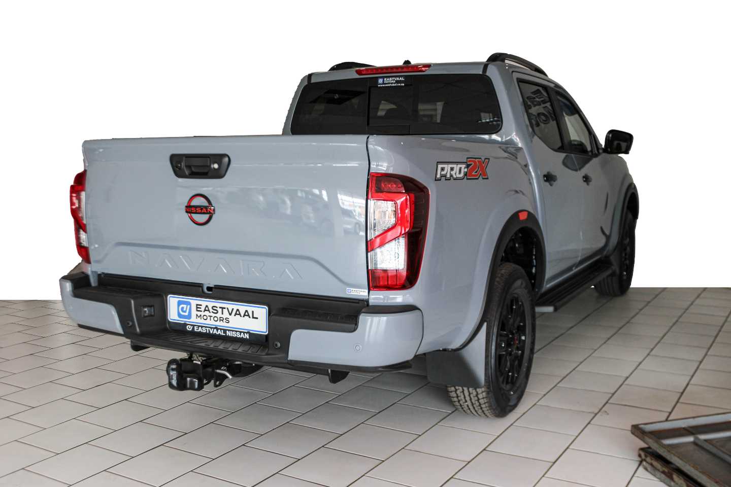 NISSAN NAVARA 2.5DDTI PRO-2X A/T D/C P/U - 6 