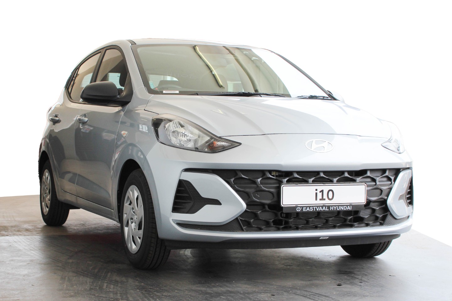 HYUNDAI i10 GRAND i10 1.0 Premium M/T MY24 for Sale in South Africa