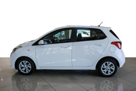 HYUNDAI i10 GRAND i10 1.0 MOTION - 3 