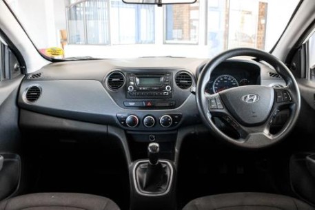 HYUNDAI i10 GRAND i10 1.0 MOTION - 15 