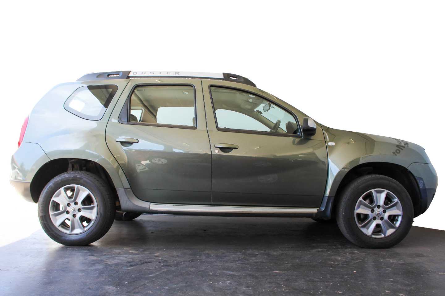 RENAULT DUSTER 1.5 dCI DYNAMIQUE 4X4 - 3 