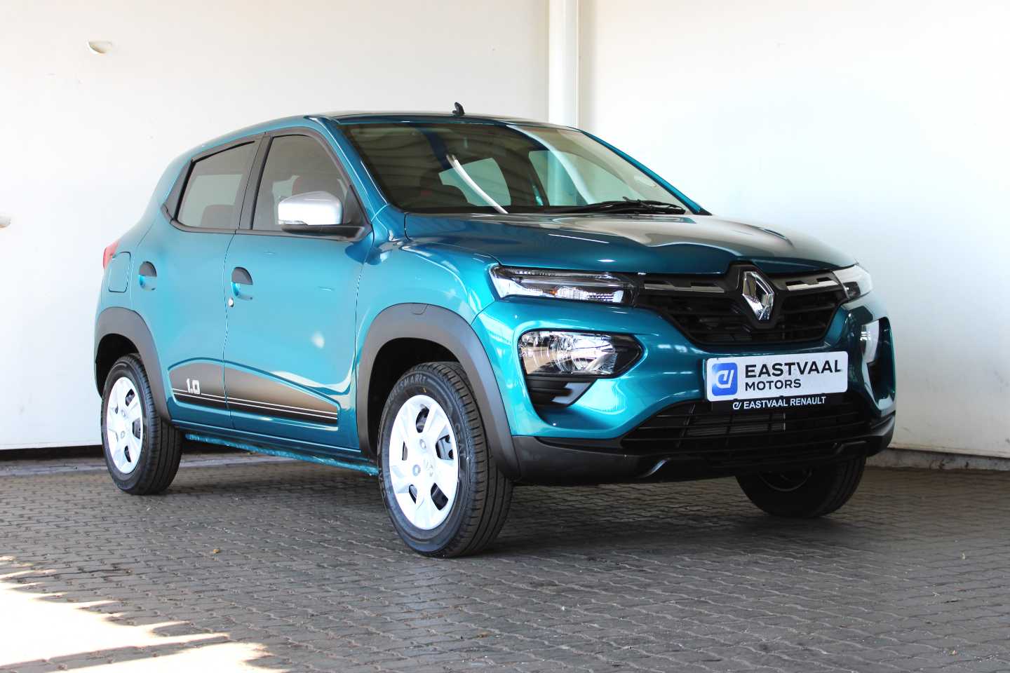 RENAULT KWID 1.0 EXPRESSION / LIFE 5DR for Sale in South Africa