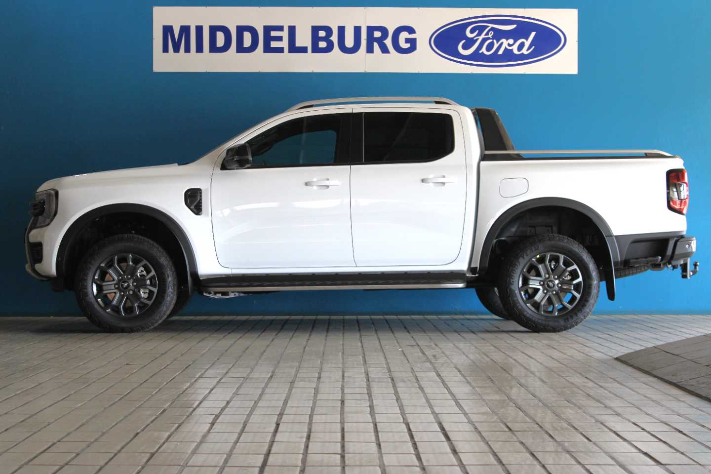 FORD RANGER 2.0D BI-TURBO WILDTRAK 4X4 A/T D/C P/U - 3 