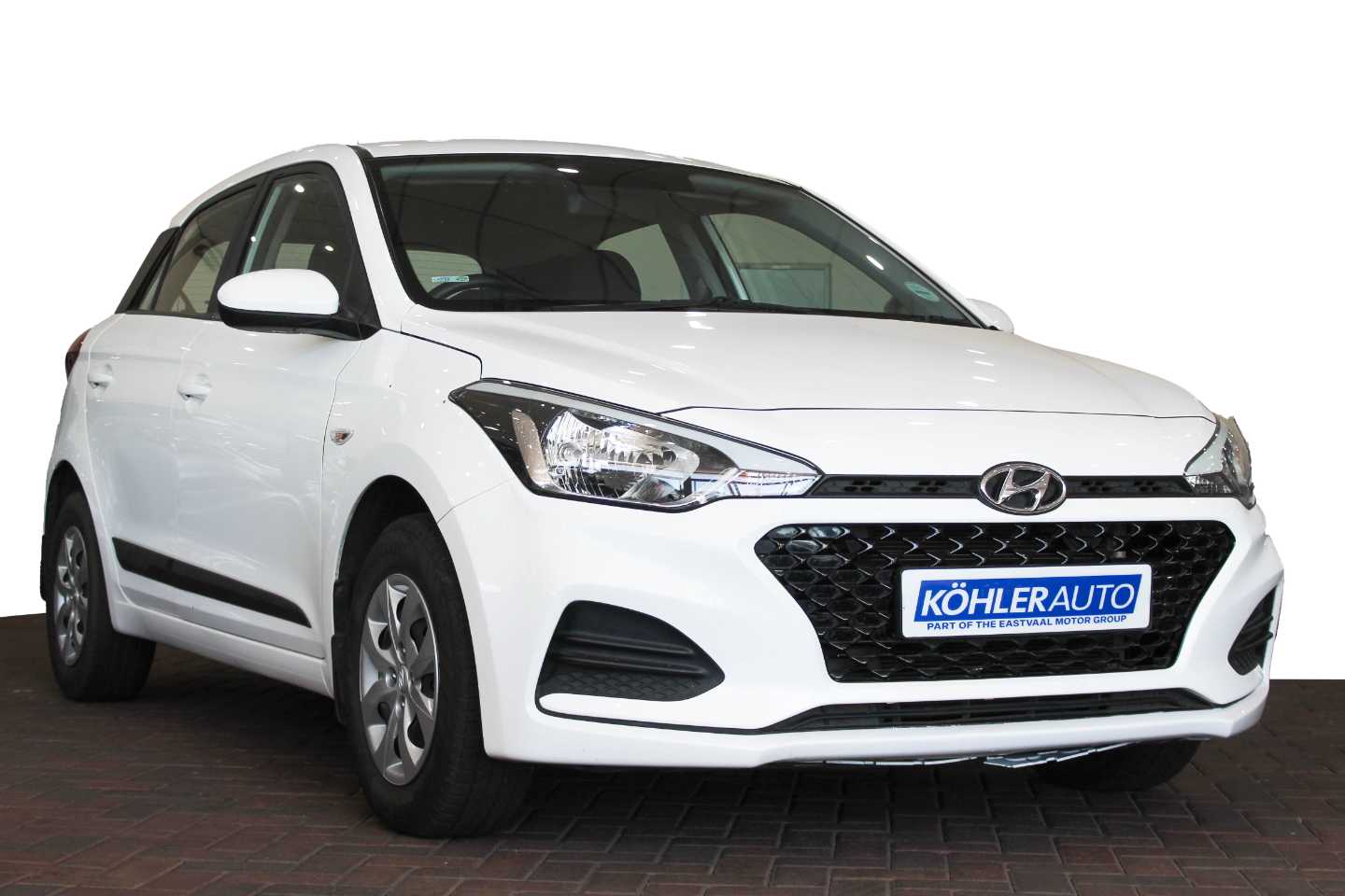 HYUNDAI i20 1.4 FLUID A/T - Main Vehicle Image