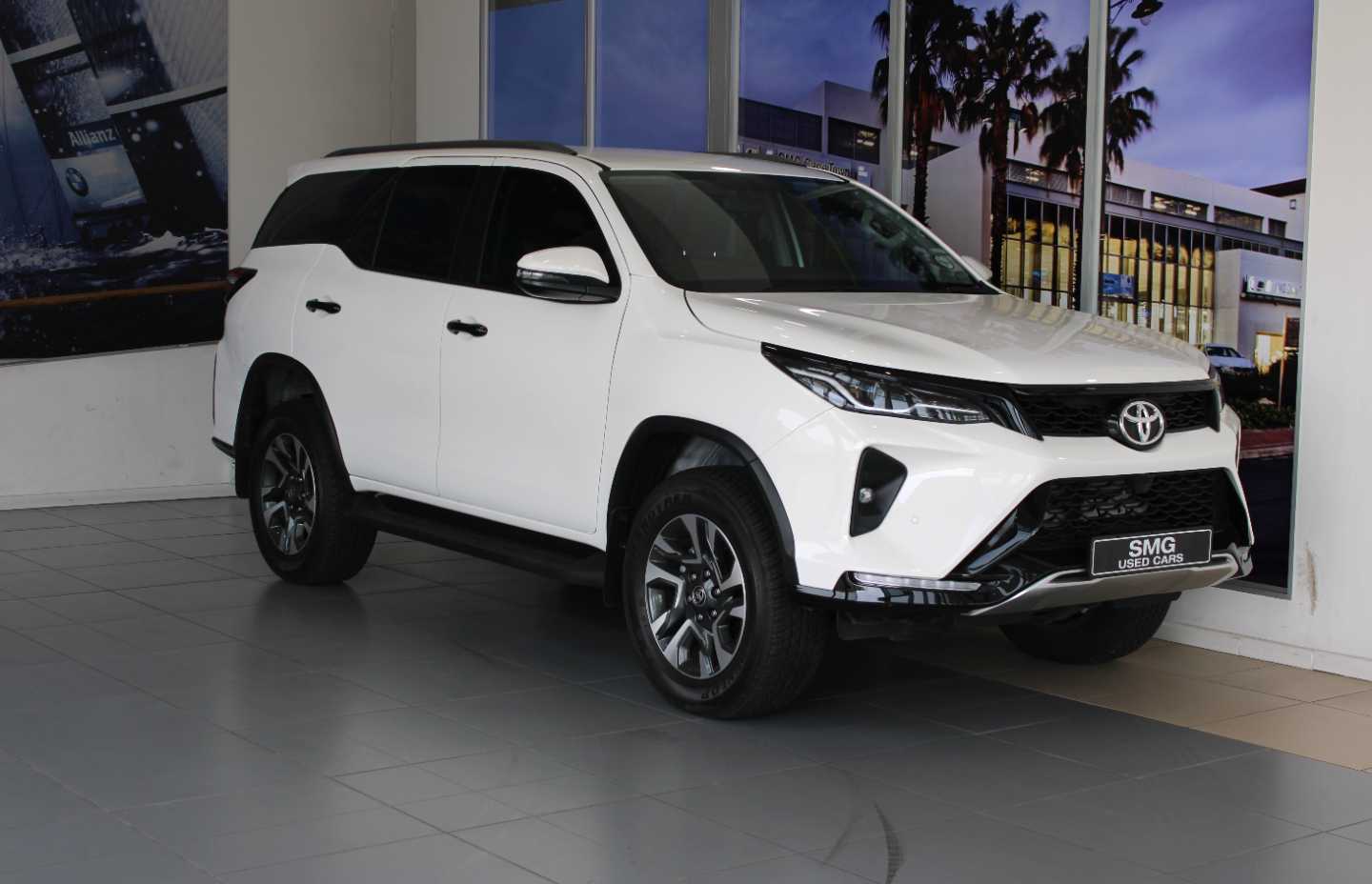 Toyota Fortuner V 2.4 GD-6 Raised Body Auto