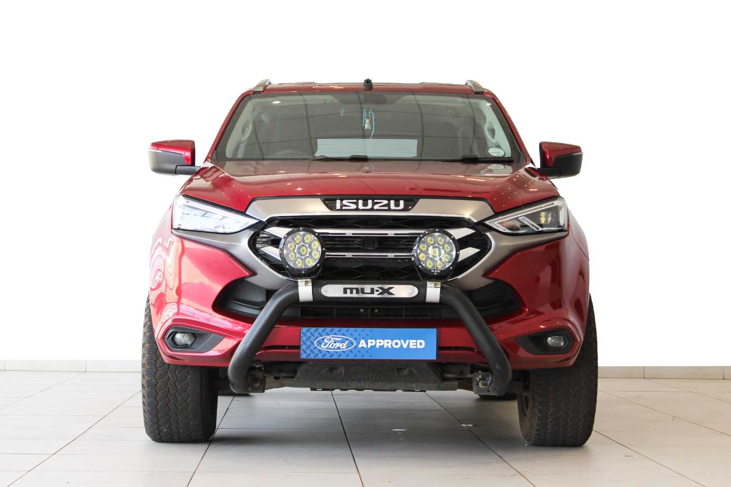 ISUZU MU-X 3.0D LS A/T - 1 