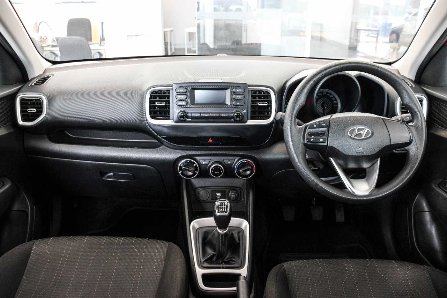 HYUNDAI VENUE 1.0 TGDI MOTION - 14 