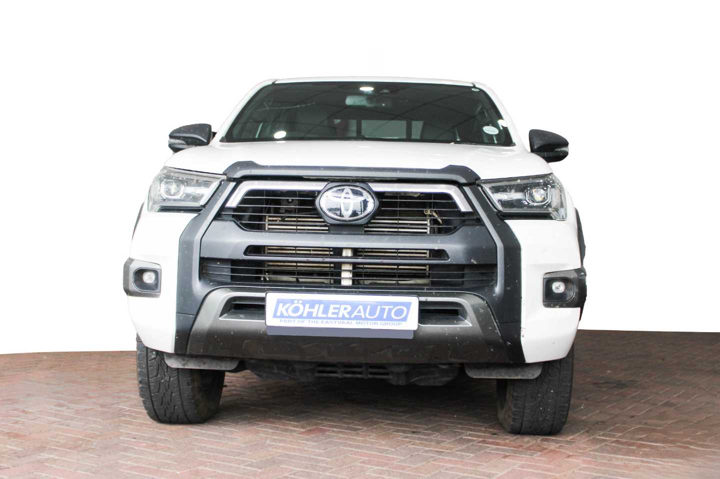 TOYOTA HILUX 2016 ON HiluxDC 2.8GD6 RB LGD MT (C38) - 2 