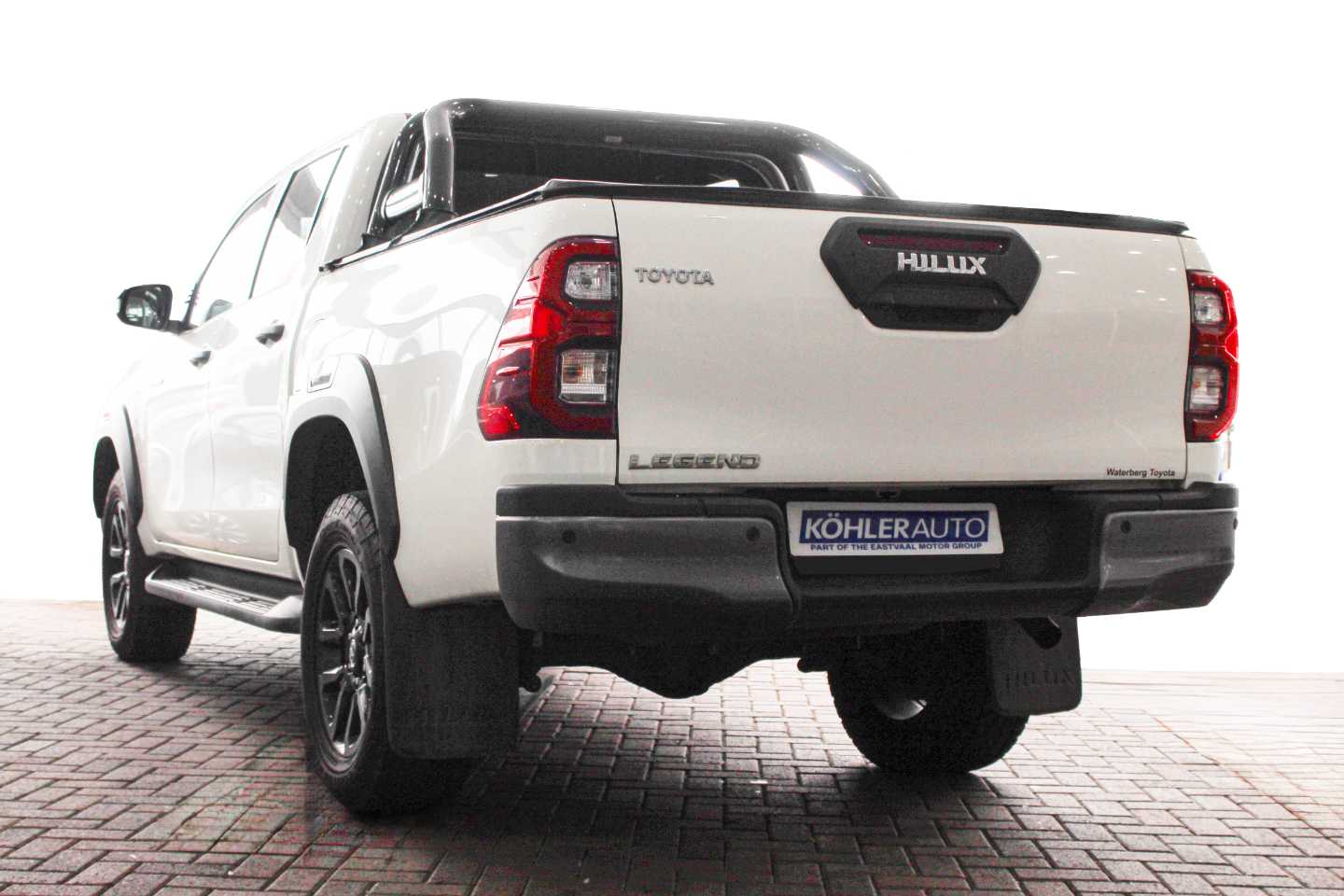 TOYOTA HILUX 2016 ON HiluxDC 2.8GD6 RB LGD MT (C38) - 5 