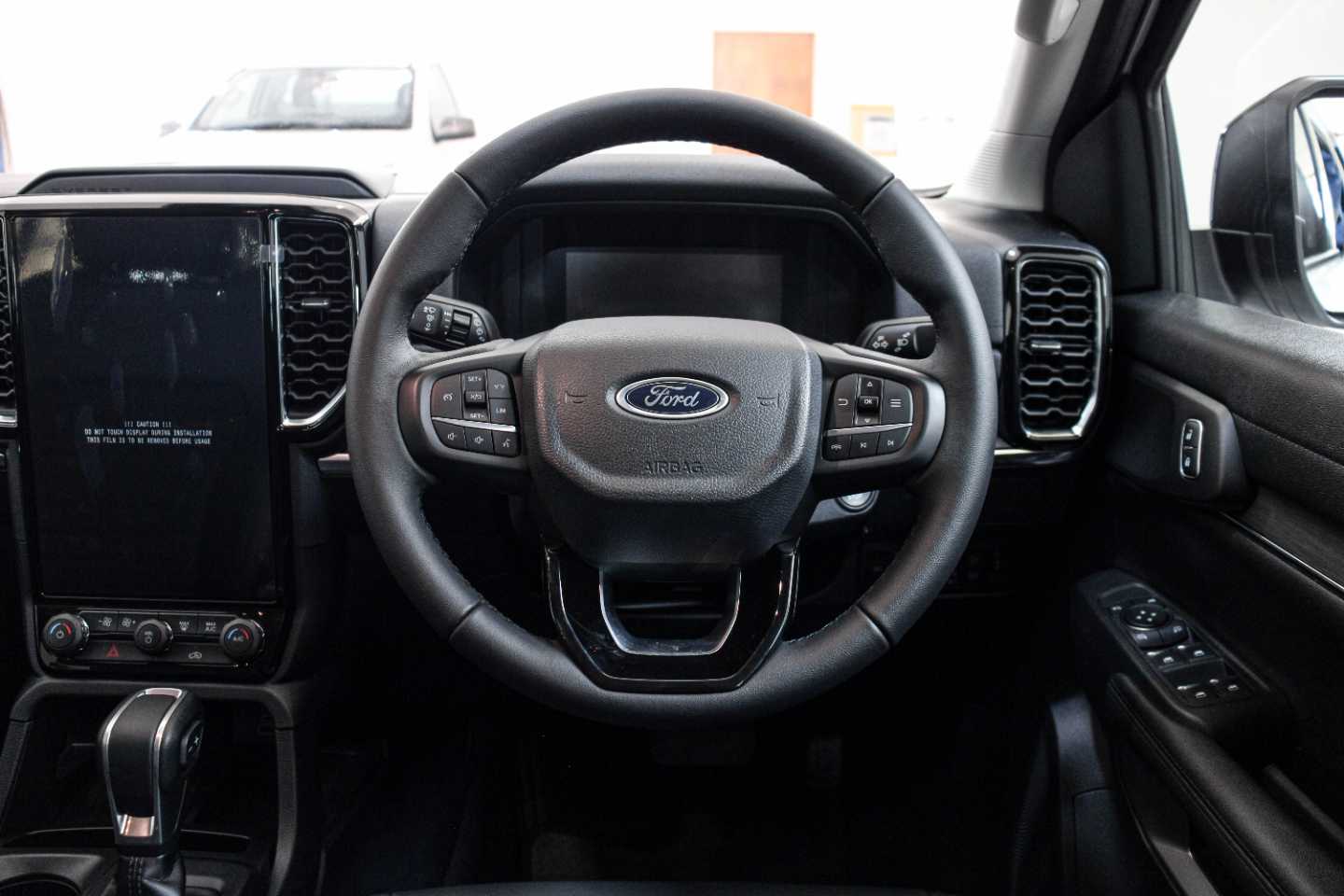 FORD EVEREST 2.0D BI-TURBO SPORT 4X4 A/T - 14 