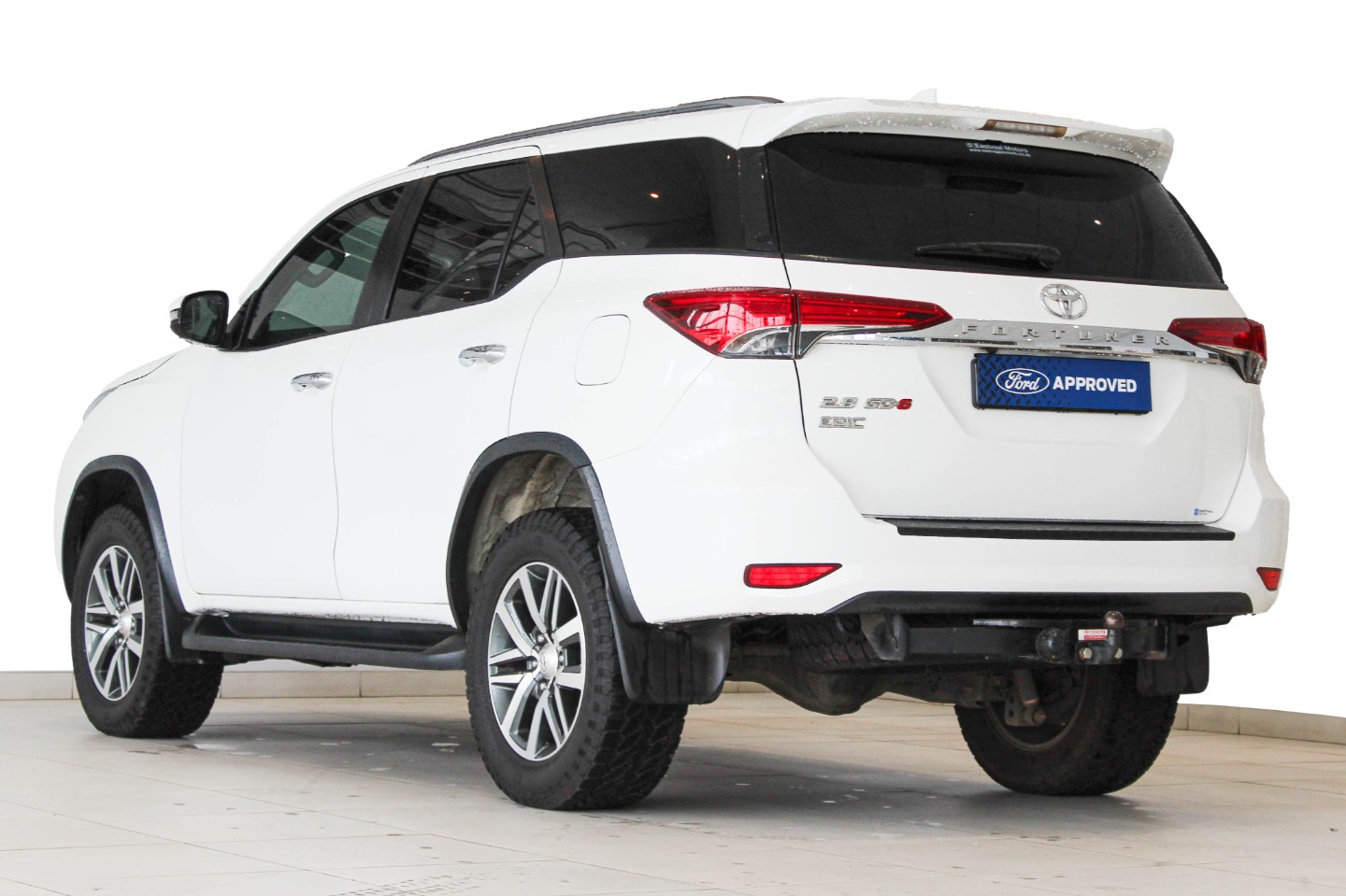 TOYOTA FORTUNER 2.8GD-6 EPIC A/T - 4 