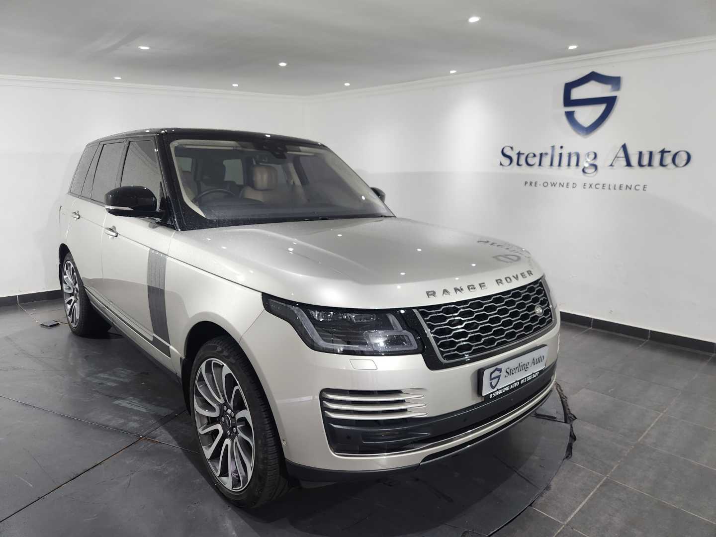 Land Rover Range Rover 5.0 Vogue SE (386 kW)