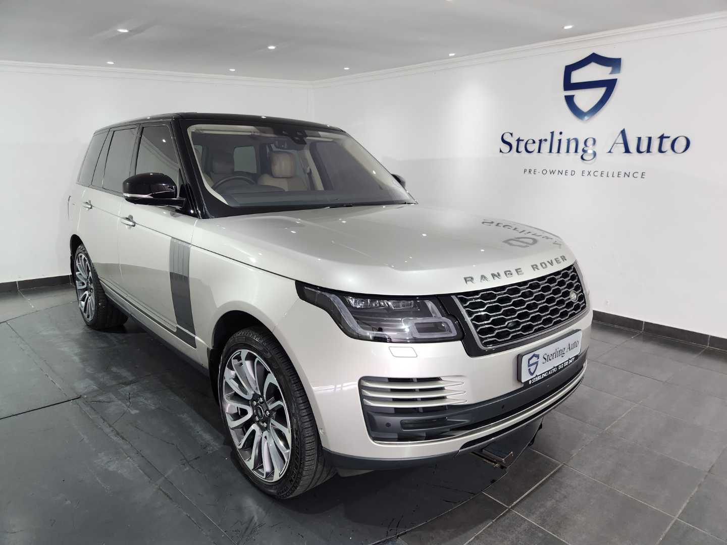 Land Rover Range Rover 5.0 Vogue SE (386 kW)