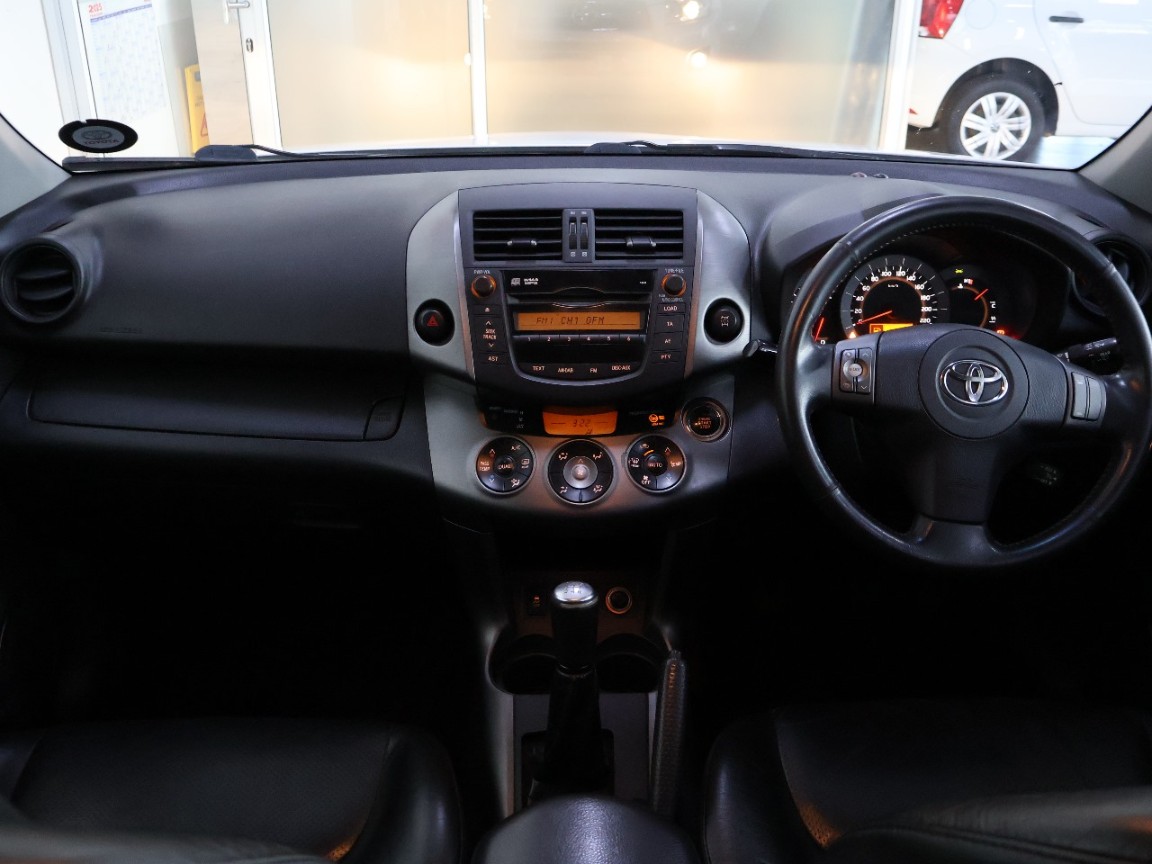 TOYOTA RAV4 2.0 P AWD 5M  08 (10R) - 12 