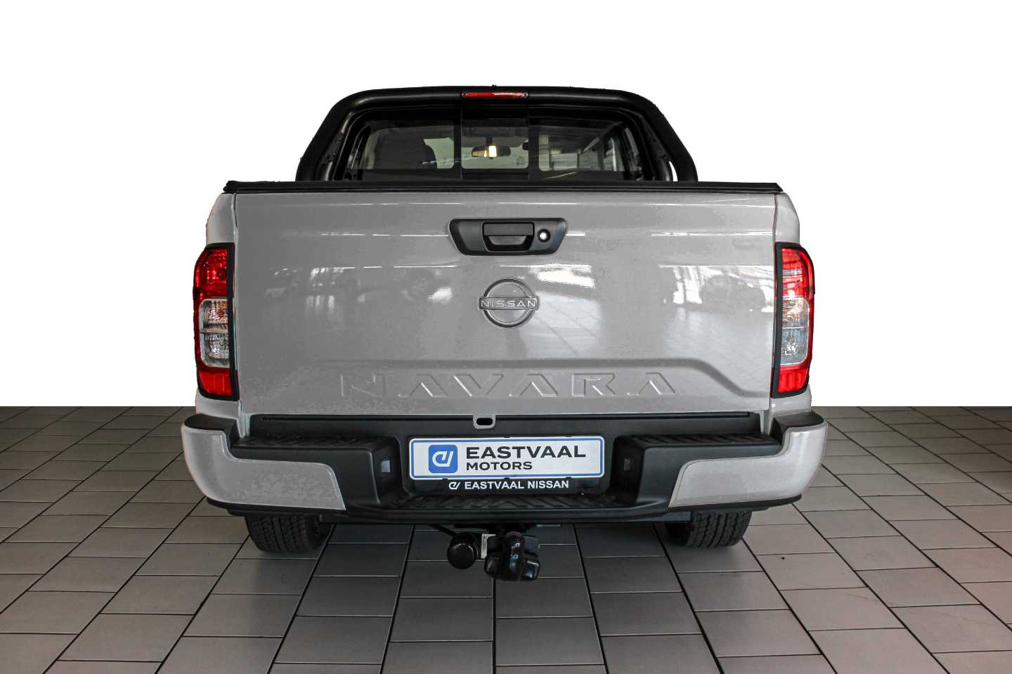 NISSAN NAVARA 2.5DDTI SE PLUS A/T D/C P/U - 5 