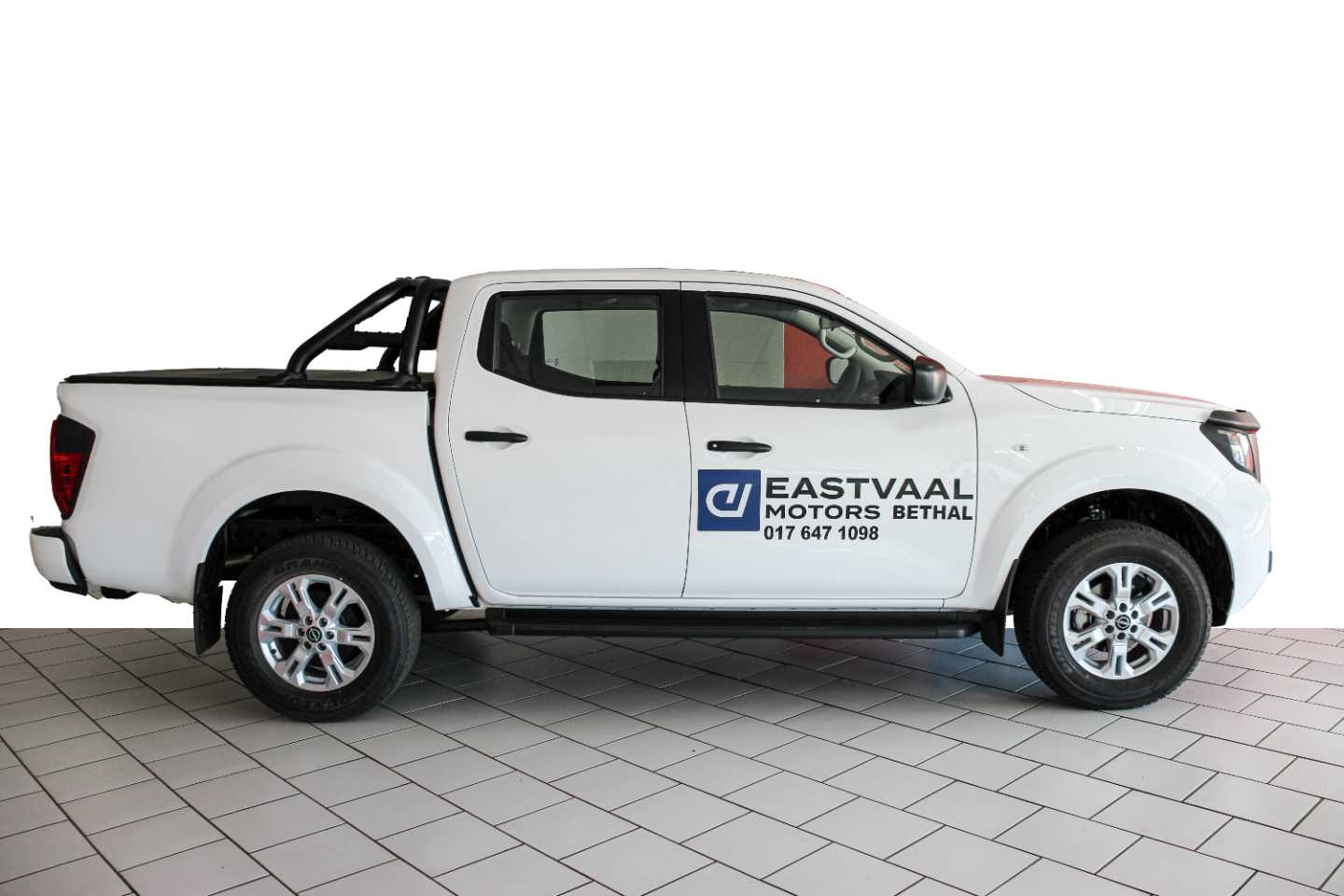 NISSAN NAVARA 2.5DDTI SE PLUS A/T D/C P/U - 7 