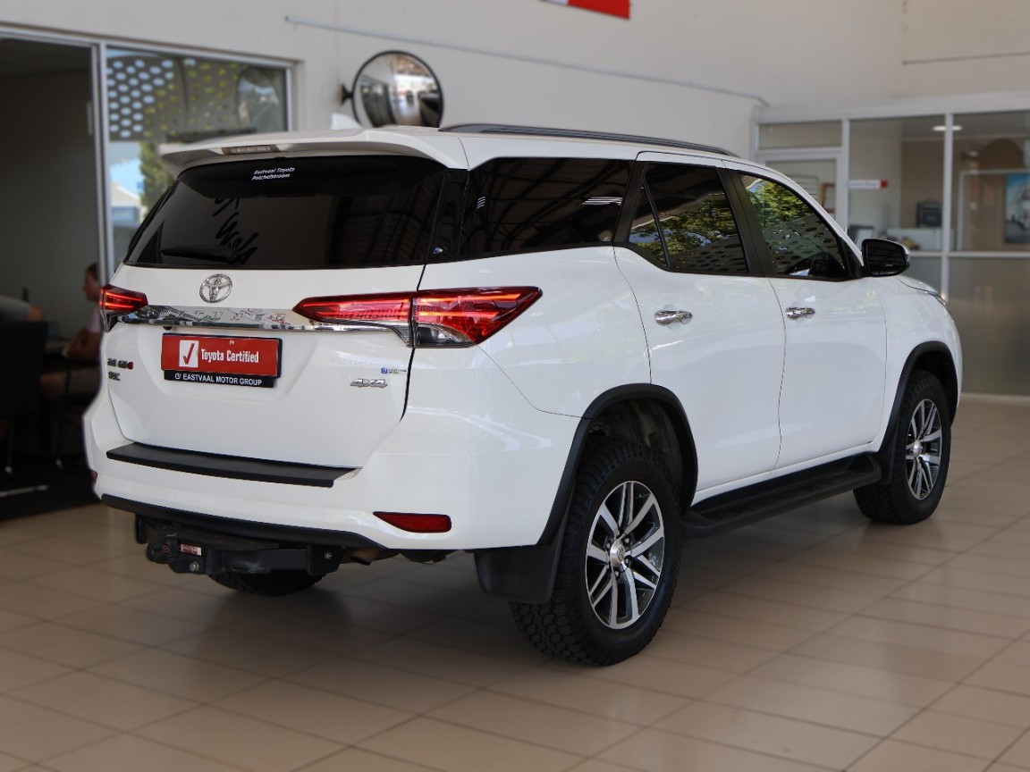 TOYOTA FORTUNER 2.8GD-6 4X4 EPIC A/T - 2 