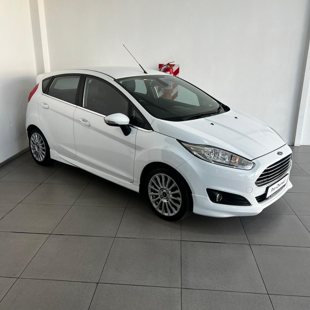 FORD FIESTA 2000 - ON for Sale in South Africa