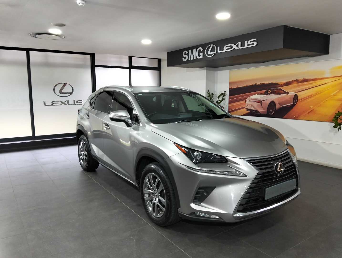 Lexus NX 300 EX