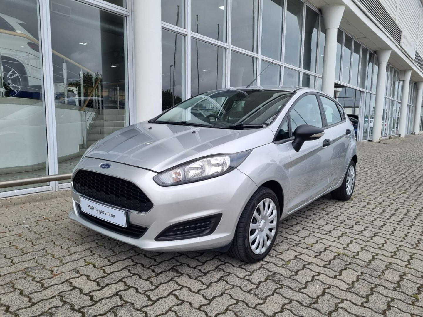 Ford Fiesta 1.4i (71 kW) Ambiente Hatch Back