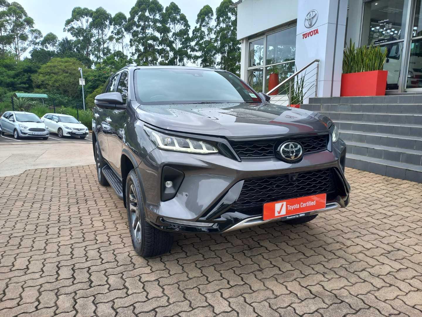 Toyota Fortuner VI 2.8GD-6 VX Auto 