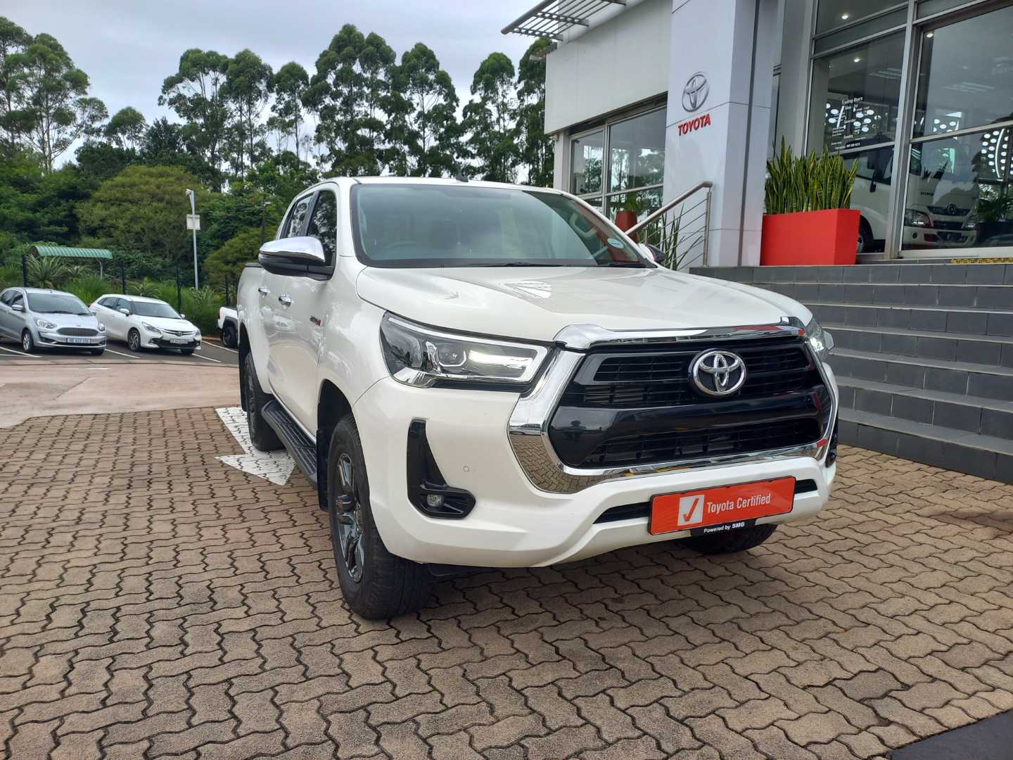 Toyota Hilux 2.8 GD-6 Raider Double Cab Auto 4x4