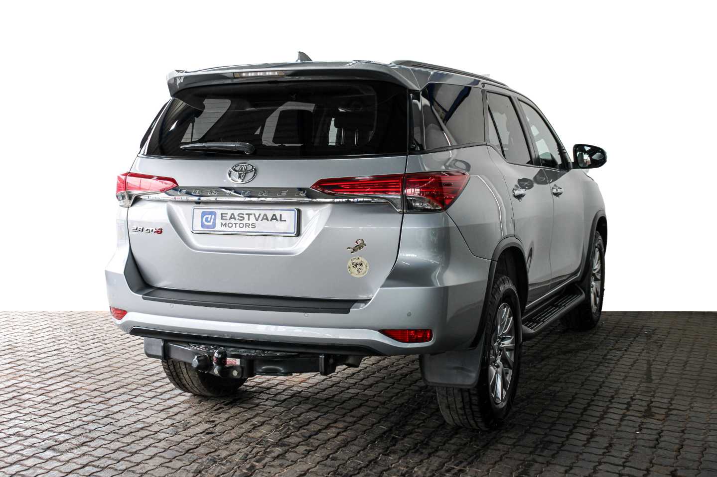 TOYOTA FORTUNER 2.8 GD6 RB AT - 8 