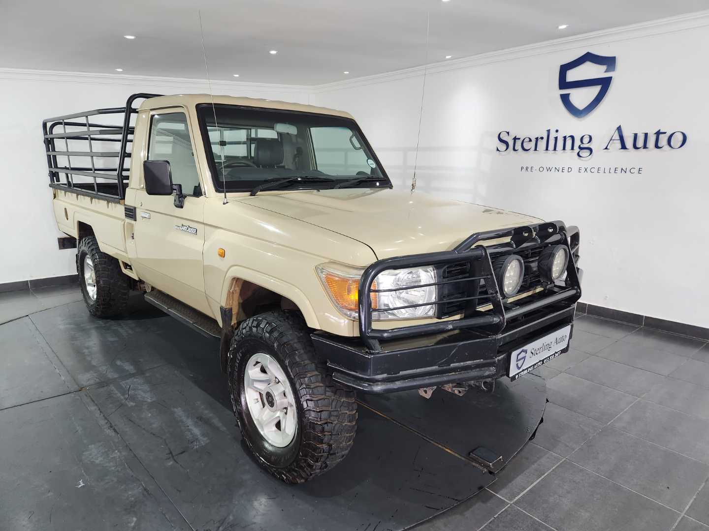 Toyota Land Cruiser 79 4.0 Pick Up