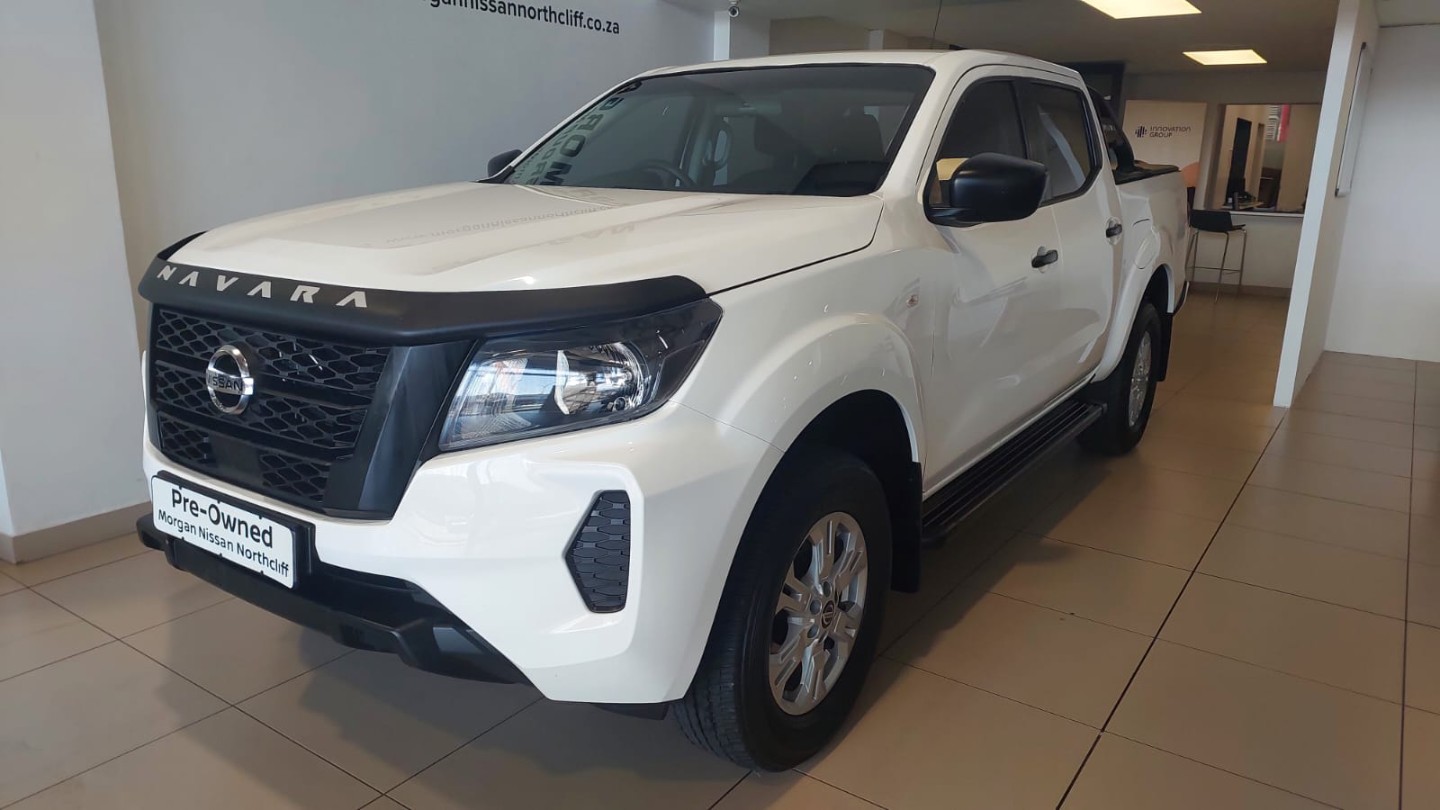 Nissan Navara 2.5 DDTi SE Plus Double Cab 